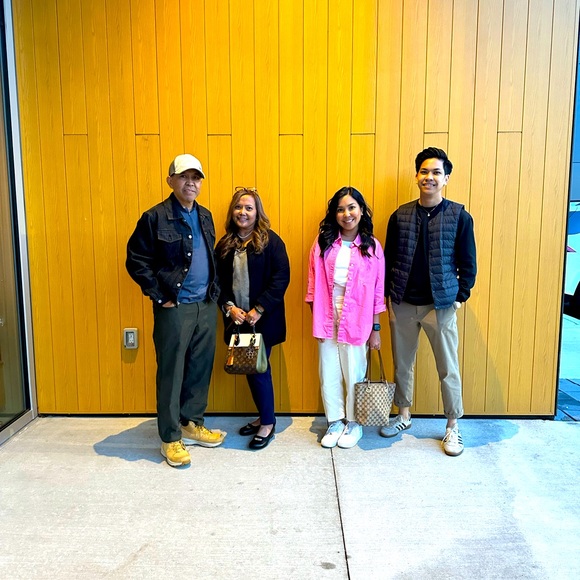 Meet your Posher, Etsyvillar - Picture 3 of 5